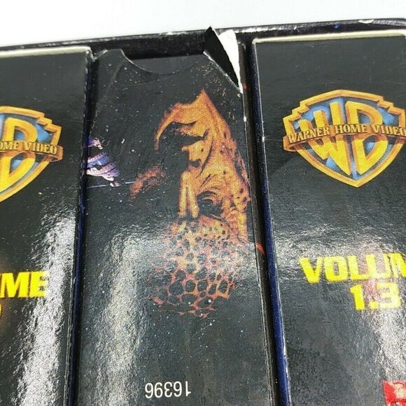 Lot of 2 Babylon 5 VHS Boxed Sets Vol. 1.1 to 2.2 TV Series Sci Fi Outerspace - Picture 12 of 13